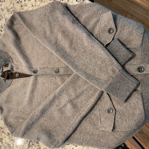 Hart Shaffner Marx Cashmere Cardigan Sweater - Picture 4 of 9